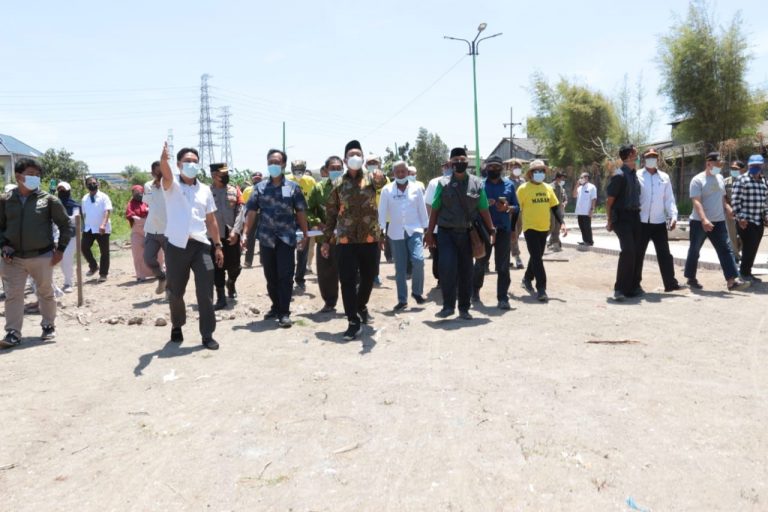 Lahan Fasum Dialihfungsikan Jadi Makam Warga