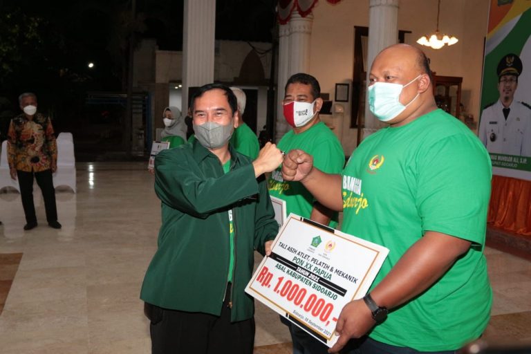 Atlet PON XX Papua 2021 dari Sidoarjo dapat Taliasih