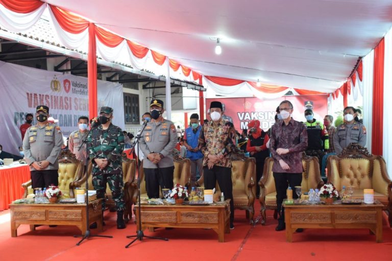 Vaksinasi Merdeka Sasar Pesantren, Rumah Ibadah dan Pendidikan