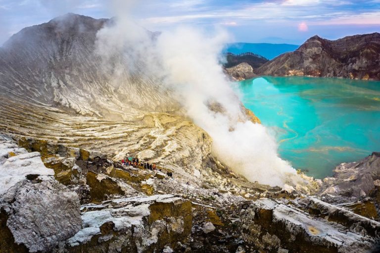 Berwisata ke Banyuwangi Wajib Tunjukkan Bukti Vaksin