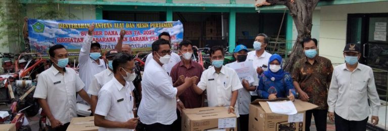 Gapoktan Sidoarjo Terima Bantuan