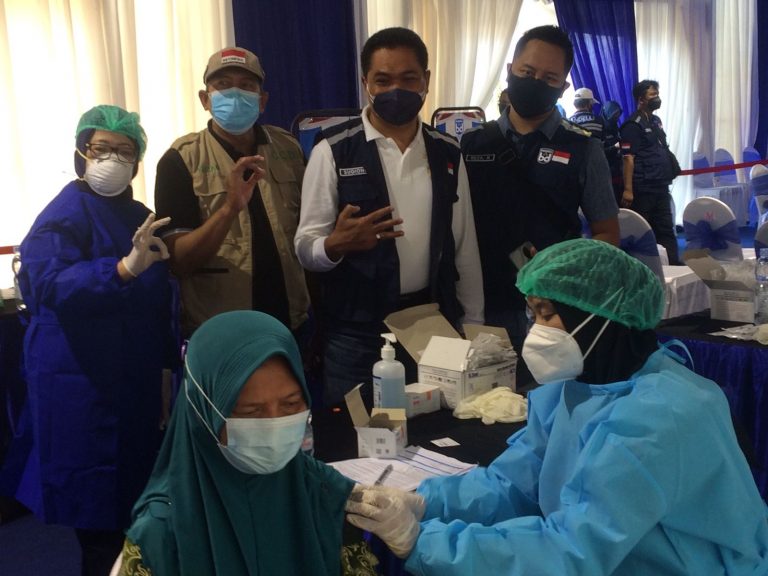 Bandell Lighting Gelar Vaksin Aman, Masyarakat Sehat