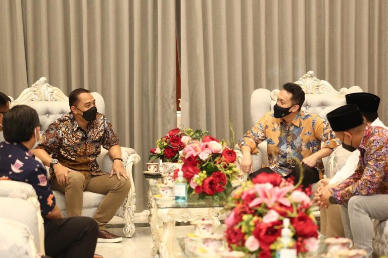 Stafsus Presiden RI Apresiasi Penanganan Covid-19 dan Pemulihan Ekonomi Kota Surabaya