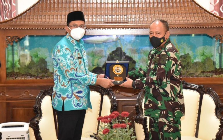 Bupati Gus Muhdlor : Proyek Fly Over Aloha Sudah Terang Benderang