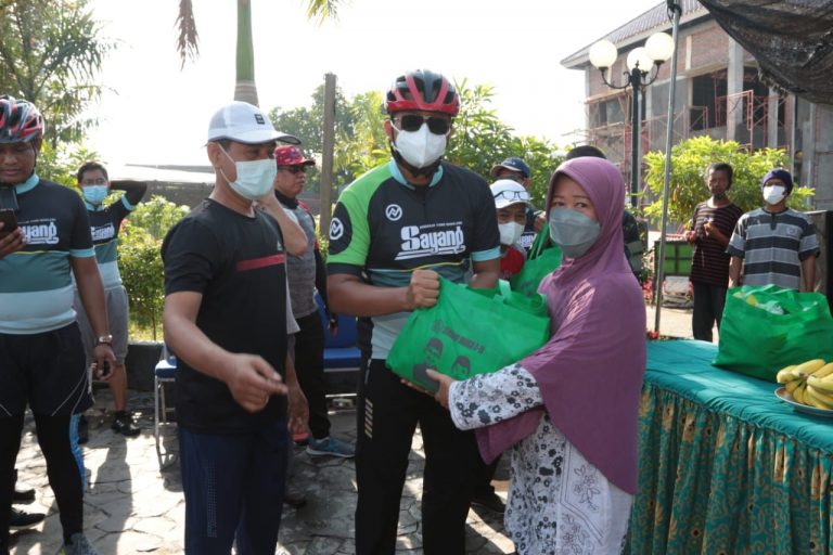 Bupati Gus Muhdlor, Instruksikan Jajarannya Turun Kebawah Lihat Sungai yang Dipenuhi Sampah