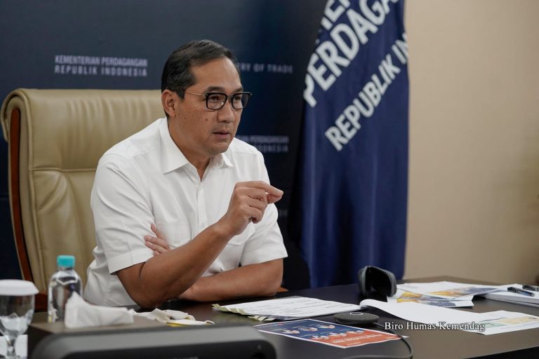 Implementasi Perizinan Ekspor Impor Melalui Sistem Indonesia National Single Window