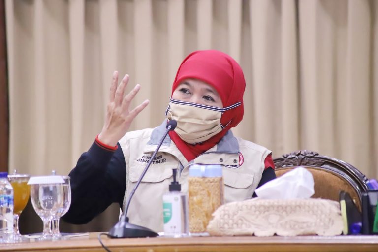 Jelang Nataru, Gubernur Khofifah, Imbau Masyarakat Batasi Mobilitas