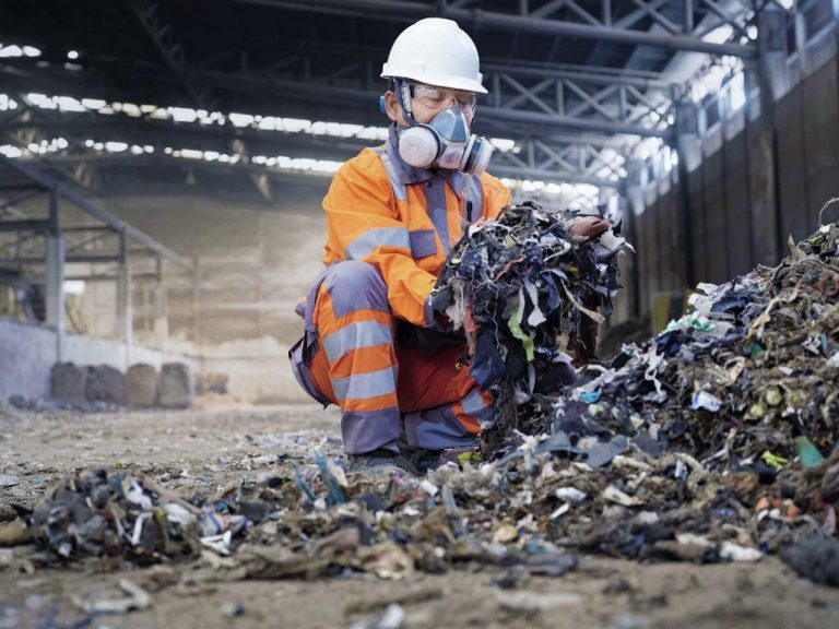 Kelola Lingkungan dengan Baik, Pabrik SIG Raih Penghargaan