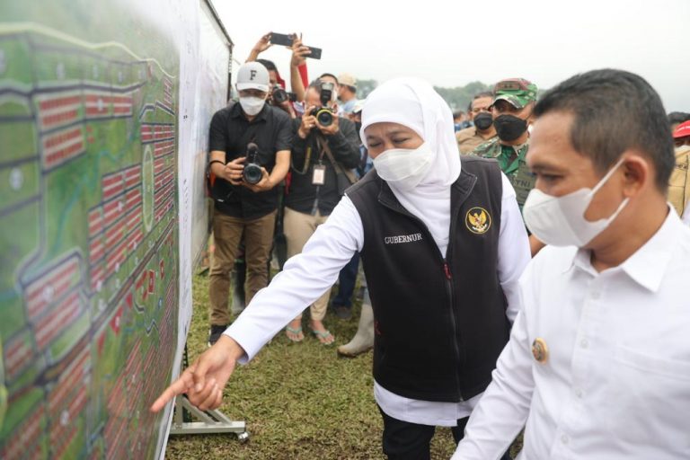 Tinjau Lahan Relokasi APG Semeru, Gubernur Khofifah, Apresiasi Kecepatan Kerja Sinergi Forkopimda Lumajang