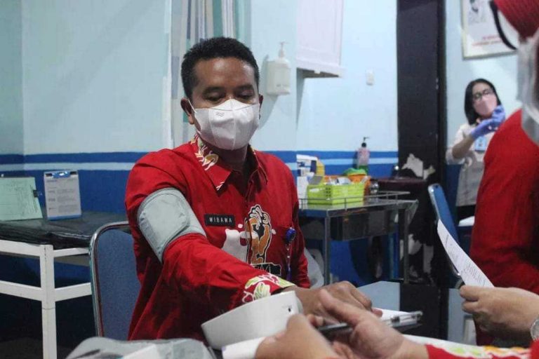 Lapas Sidoarjo Gelar Vaksinasi Booster Perkuat Imun Pegawai