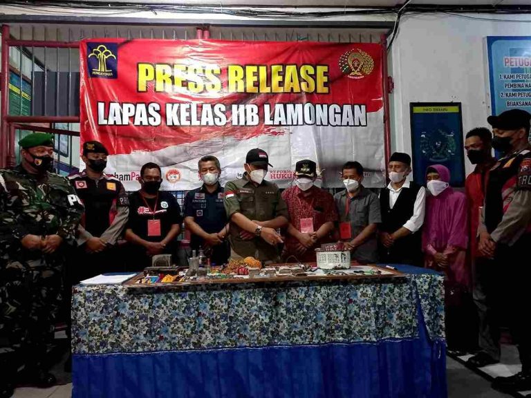 Libatkan Tokoh Masyarakat, Lapas Lamongan Gelar Penggeledahan