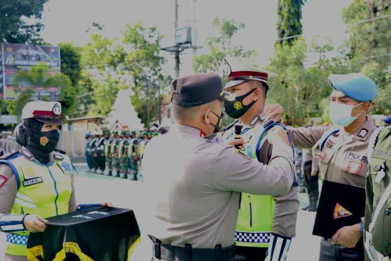 Apel kesiapan Operasi Keselamatan Semeru di Mapolresta Banyuwangi, Selasa (1/3/2022).