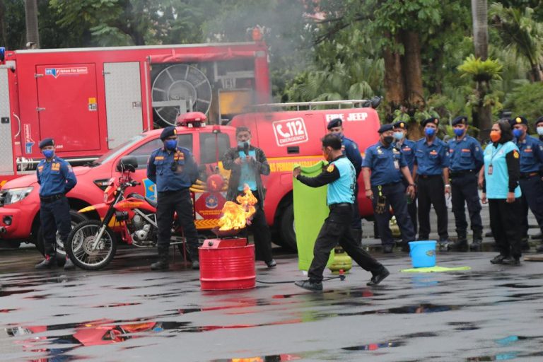 HUT Pemadam Kebakaran, Wali Kota Kukuhkan Kader Madagaskar 