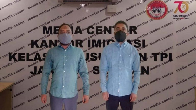 Beri Keterangan Palsu, Imigrasi Jakarta Selatan Deportasi Dua Warga Bangladesh