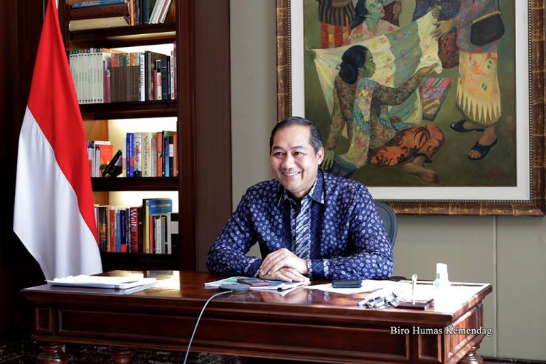 Diteken Joe Biden, Panel Surya Indonesia Siap Bersaing di AS