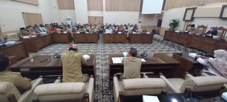 Kades di Banyuwangi Minta Saham Tambang Emas Milik Pemkab Dijual Lagi