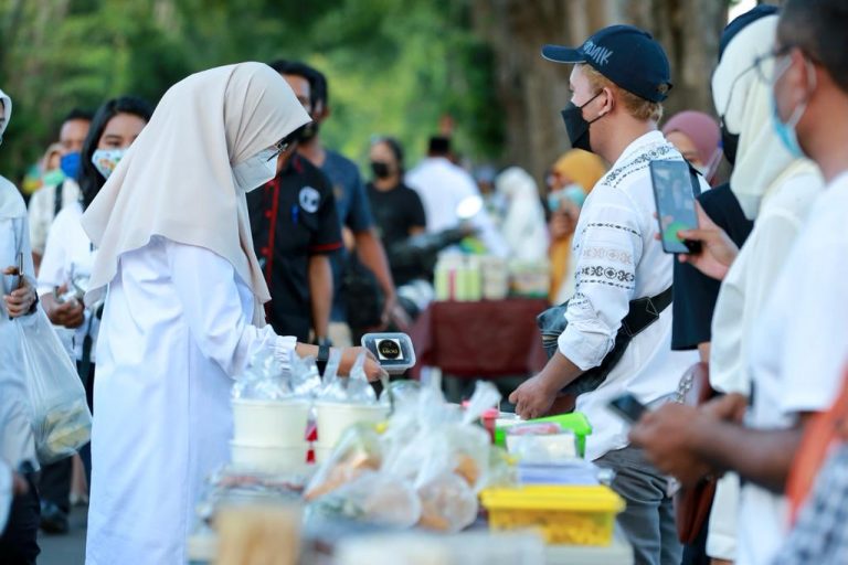 Selama Ramadhan, Banyuwangi Siapkan Pasar Takjil di 25 Kecamatan