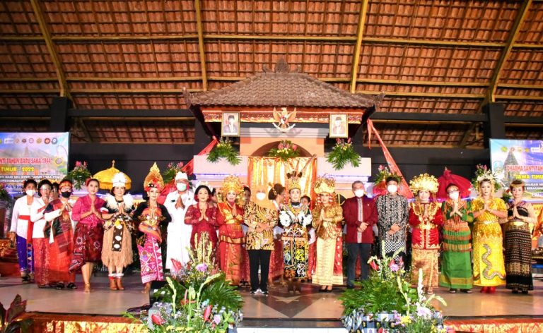 Perayaan Dharma Santi Tahun Baru Saka 1944, Gubernur Sampaikan Pesan Terus Jaga Alam dan Kelestariannya