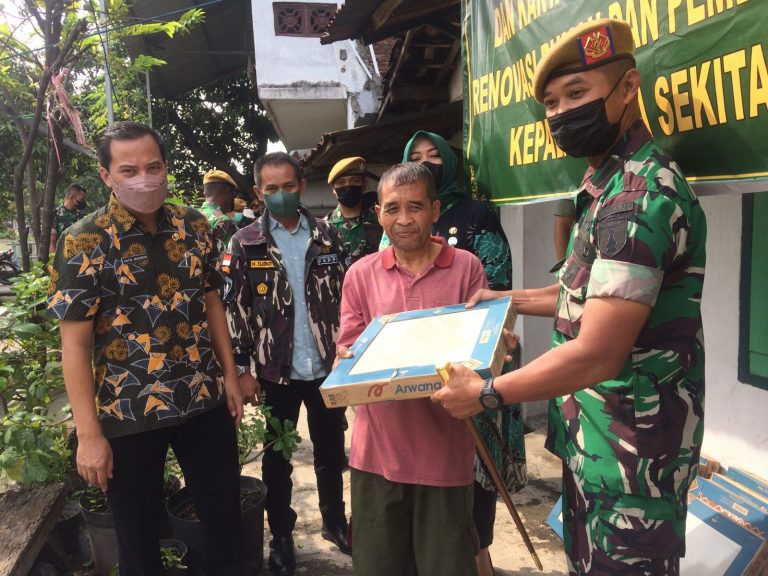Yonarhanud 8 /MBC Gelar Baksos dan Renovasi Rumah Warga Seruni Sidoarjo