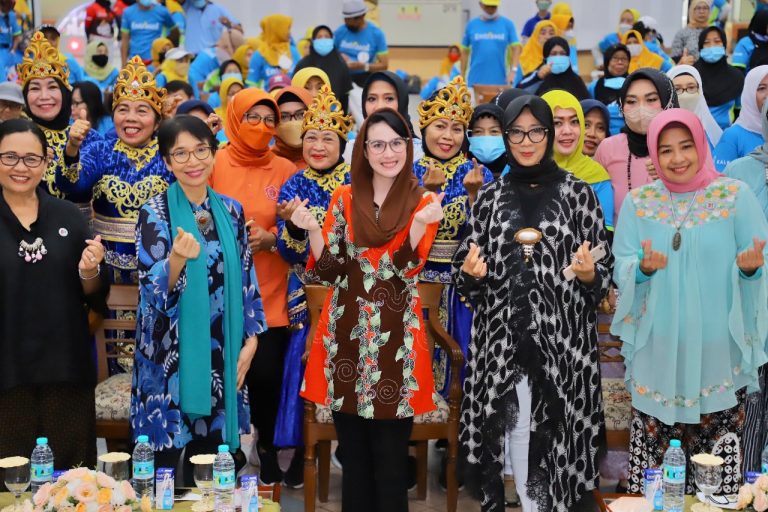 Arumi Bachsin : Jadi Lansia Adalah Berkah yang Harus Disyukuri