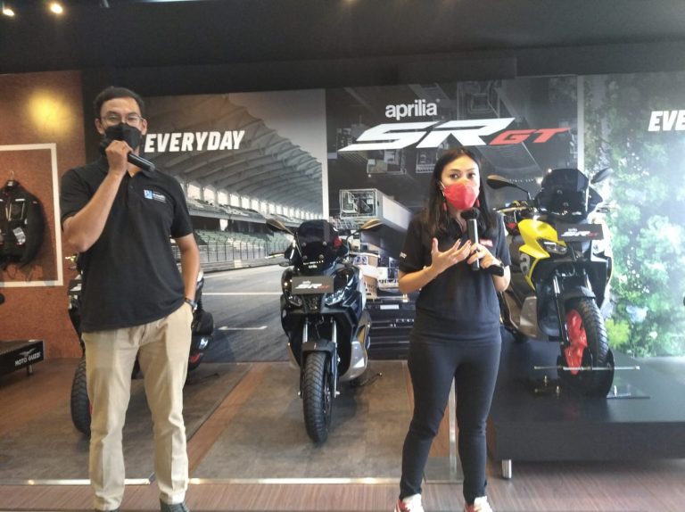 Asyiikk…., Keling Kota Surabaya dengan Motor Aprilia SR-GT