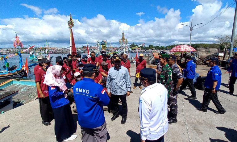 Genjot Tangkapan Ikan, Nelayan Muncar Diajari Membaca Cuaca Laut