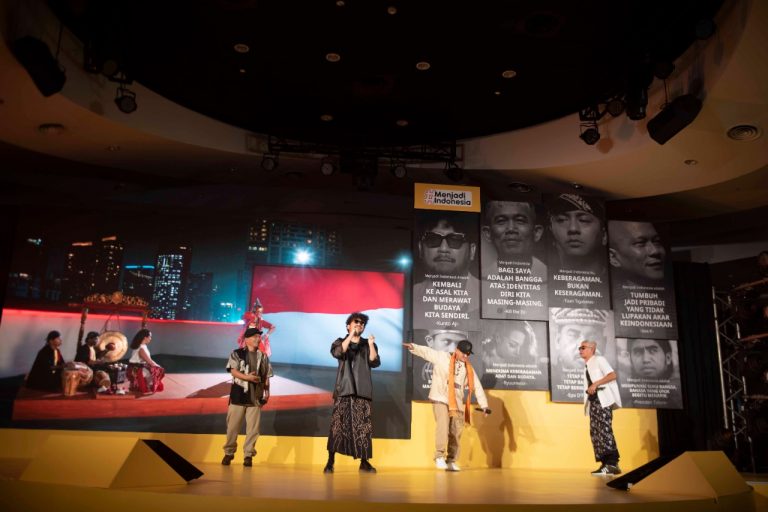 ‘Menjadi Indonesia’, Lagu Kolaborasi Musisi Lintas Genre dari IM3 Rayakan Semangat Kemerdekaan