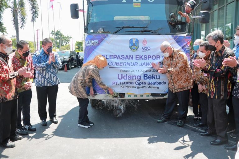Gubernur Lepas Ekspor Komoditas Perikanan Jatim ke Dominika dan Jepang