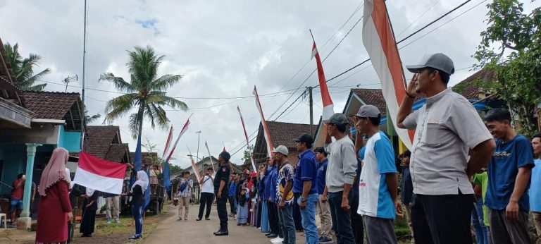 Masyarakat Hutan di Lereng Raung Gelar Upacara Kemerdekaan Bersama NasDem 