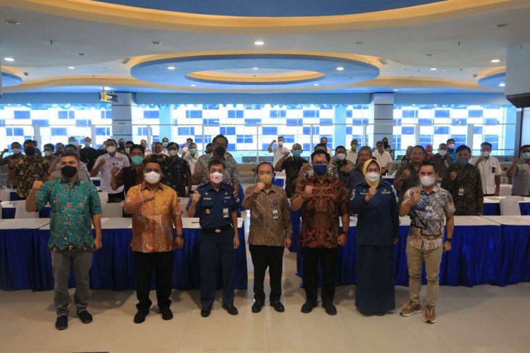Revisi SOP Pelayanan Jasa Pemanduan dan Penundaan Kapal di Wilayah Perairan Wajib Pandu Kelas I Pelabuhan Tanjung Perak Surabaya dan Gresik