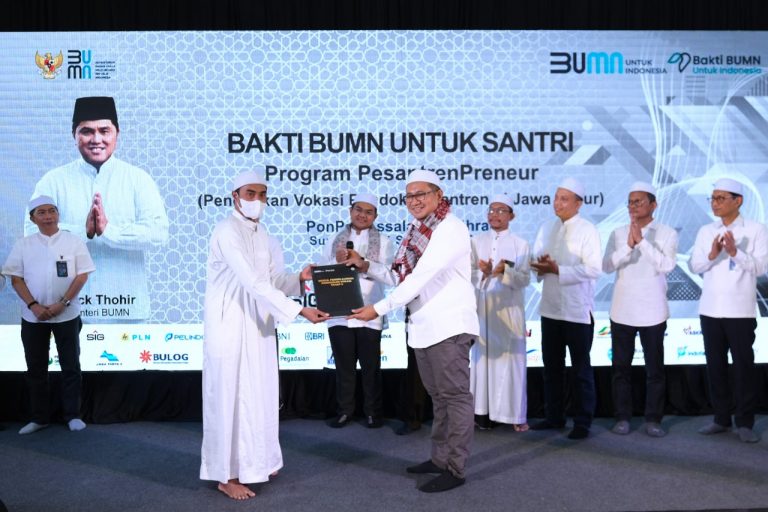 Dukung Potensi Santri, SIG Pimpin Program Bhakti BUMN