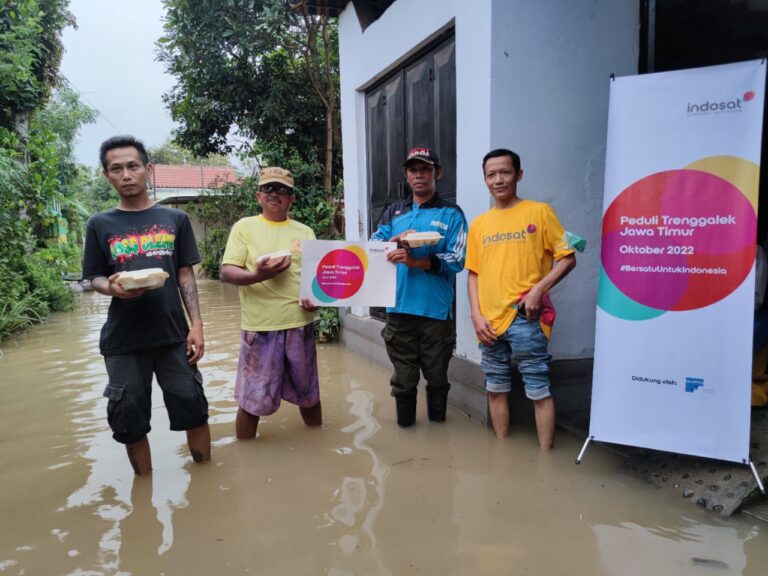 Bencana Banjir dan Tanah Longsor di Trenggalek, IOH Ulurkan Bantuan untuk Masyarakat Terdampak