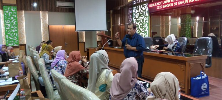 Gaya Ngocol Pelatihan UMKM ala Ika Unair Sidoarjo