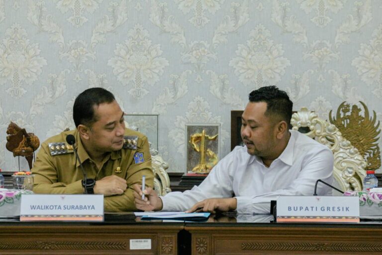 Gresik Gandeng Surabaya Jajaki Layanan Kesehatan Bersama