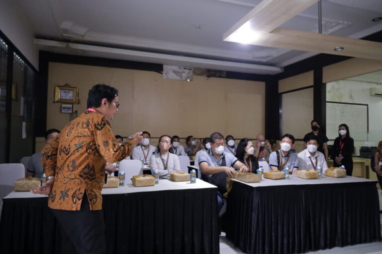 Di Bali, LPS Bagi Pengalaman Penanganan Bank ke Empat Negara