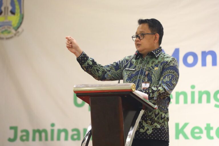 Sekdaprov Minta BPJS Ketenagakerjaan Massifkan Edukasi Pentingnya Manfaat Asuransi hingga Jaminan Kerja di Jatim