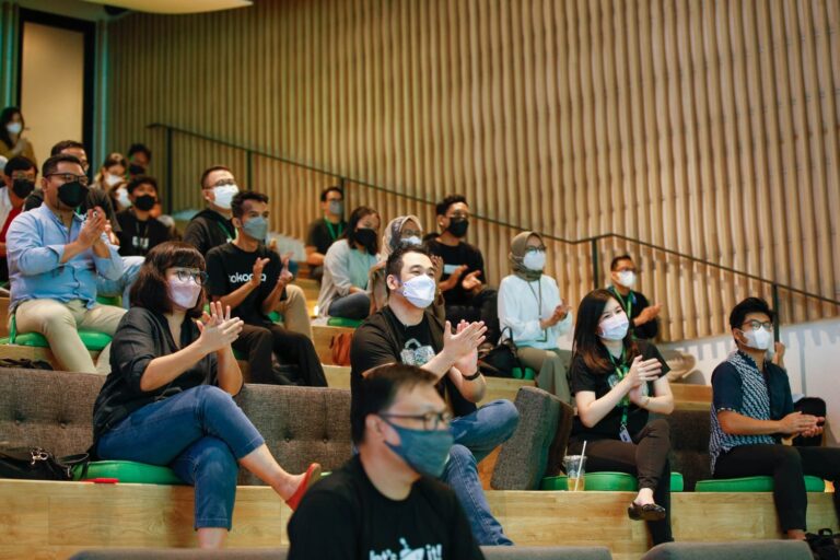 Selama 2022, Animo Masyarakat Gunakan Aplikasi Belanja Online Tinggi