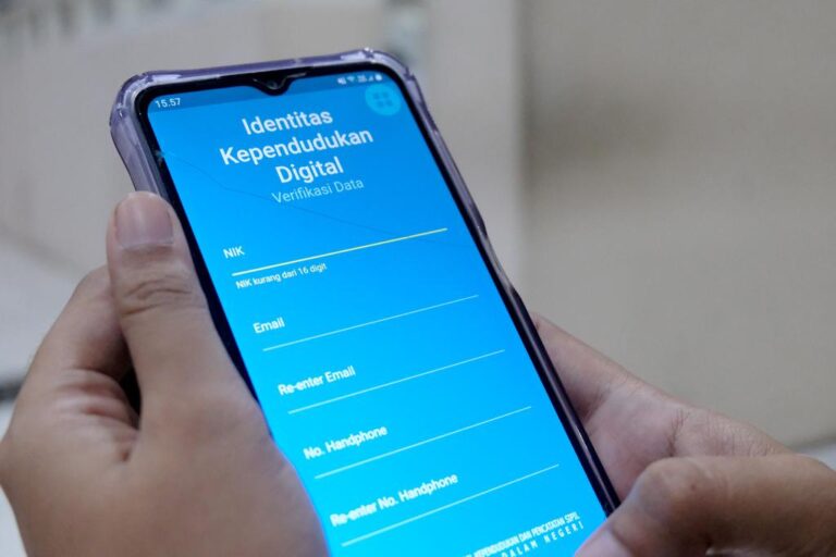 Wali Kota Imbau Warga Gunakan Aplikasi Identitas Kependudukan Digital