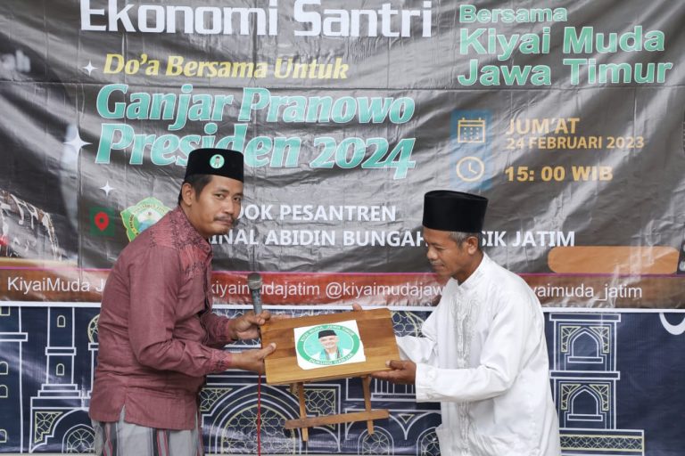 Kyai Muda Jatim Dukung Ganjar Gelar Sarasehan Pesantrenpreneur di Gresik