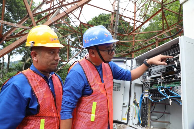XL Perkuat Jaringan Data ke Perbatasan Negara di Kalimantan
