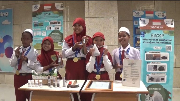 Hebat…, Teliti Teknologi Penangkal Logam Berat, Siswa Madrasah Juara Internasional