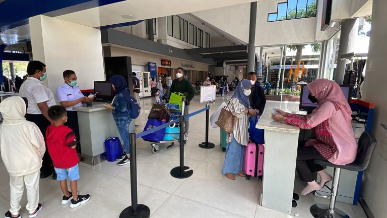 Jelang Arus Mudik, Daop 8 Surabaya Siapkan 8 KA Tambahan Lebaran