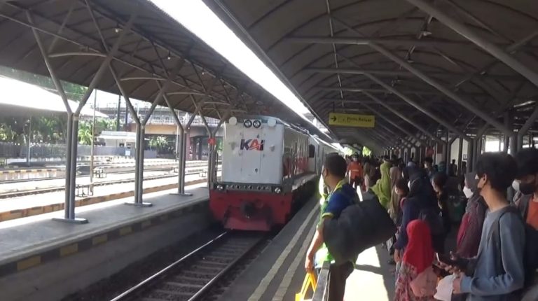 Libur Nyepi, KAI Daop 8 Surabaya Berangkatkan 18.790 Penumpang