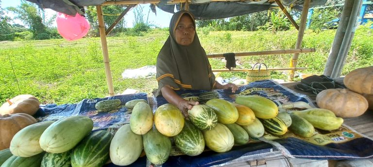 Pedagang krai dadakan menjamur di kota Banyuwangi selama puasa, Sabtu (25/3/2023) siang.