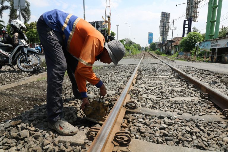 Jelang Arus Mudik, Periksa Jalur Rel KA Sejauh 530.168 KM
