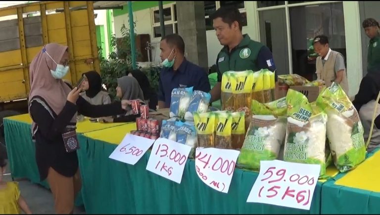 Bazar Ramadan, Unusa Sediakan Beras dan Gula Pasir Lima Ton