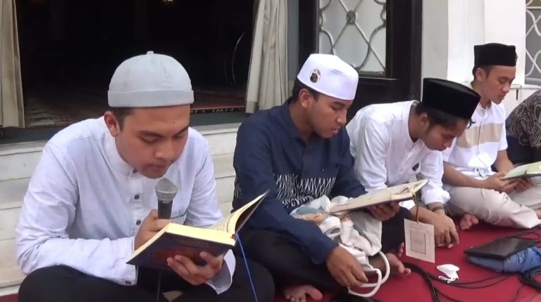 FK Unair Gelar Dokter Mengaji, Menghafal 30 Juz dalam Tiga Jam