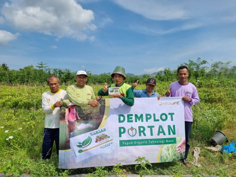 Hemat Biaya, Petani Beralih ke Pupuk Organik Teknologi Nano