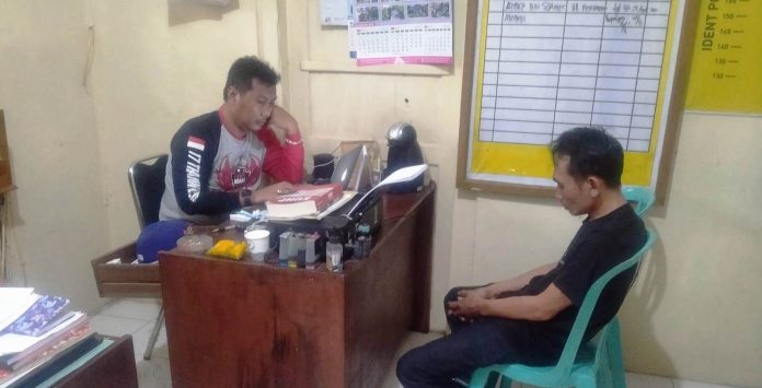 Pelaku penganiayaan anak tiri diamankan di Polsek Glagah, Banyuwangi