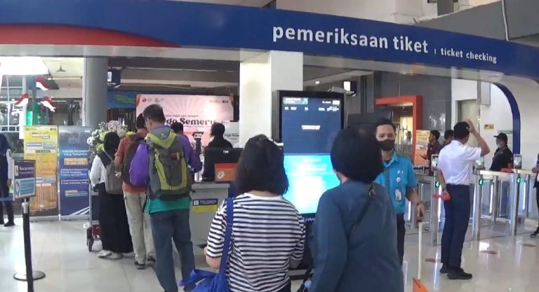 Libur Panjang, Penumpang KAI di Daop 8 Surabaya Naik 30 Persen